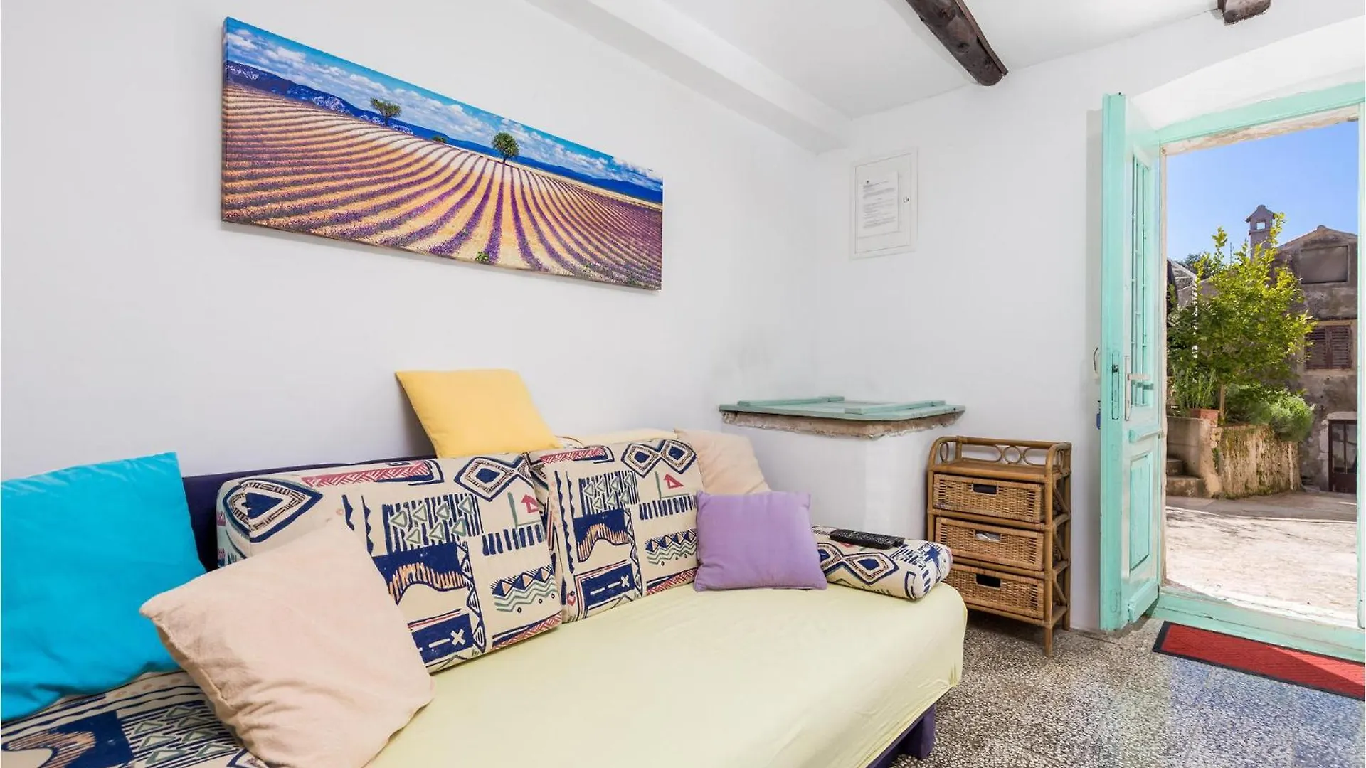 Casa de Férias 3 Bedroom Lovely Home In Nerezine Croácia