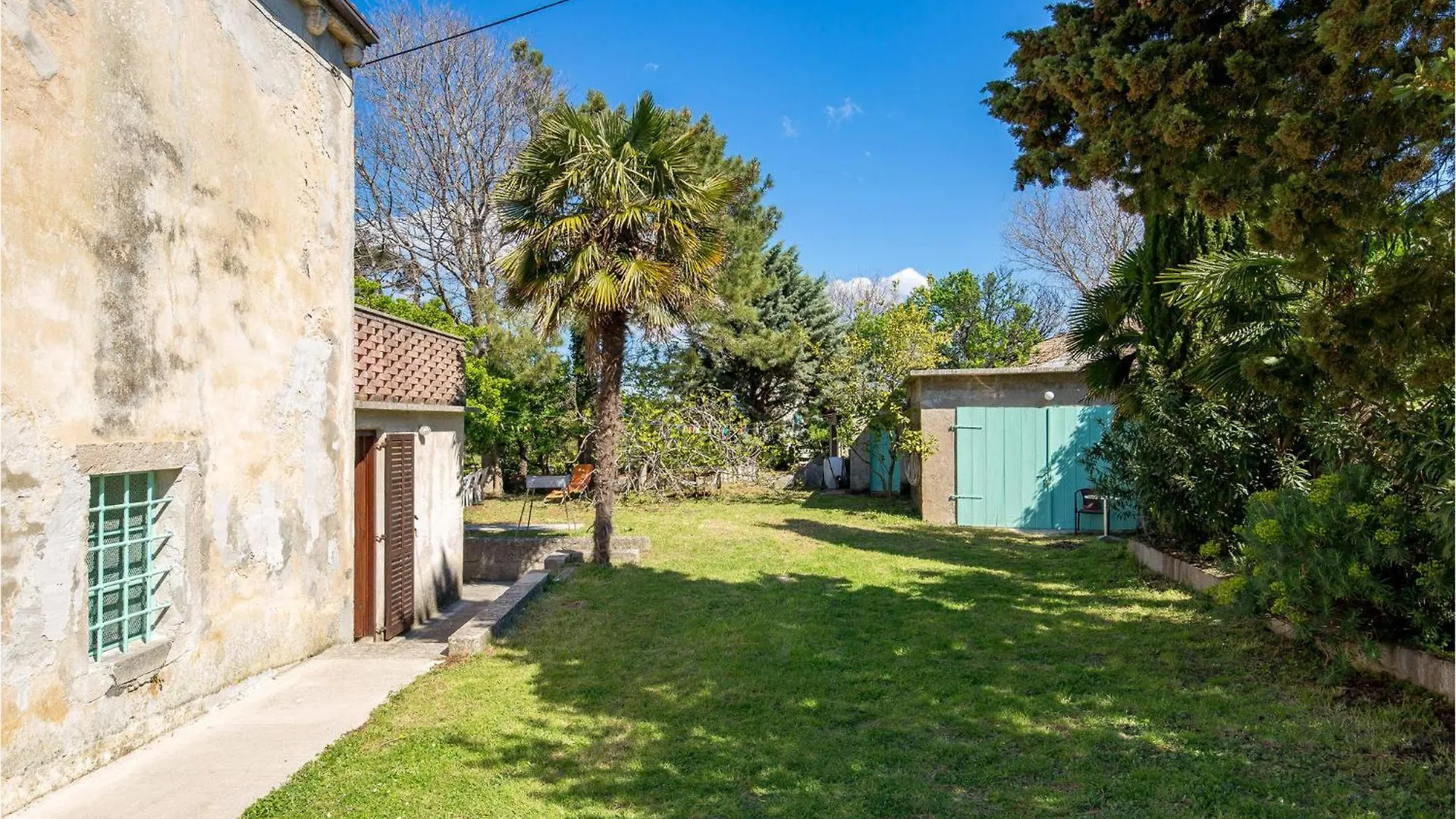 Casa de Férias 3 Bedroom Lovely Home In Nerezine