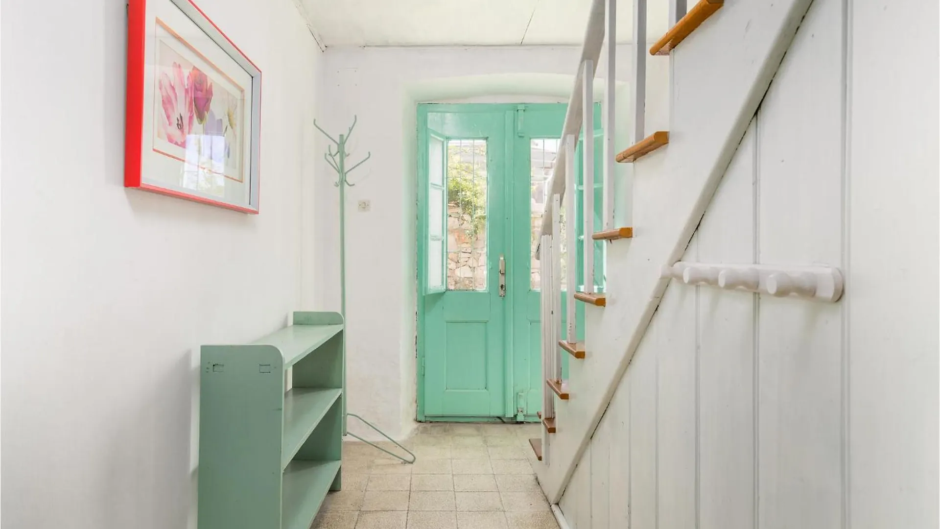 3 Bedroom Lovely Home In Nerezine Croatia