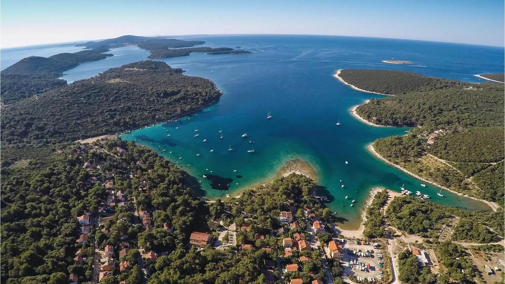 3 Bedroom Lovely Home In Nerezine Croatia